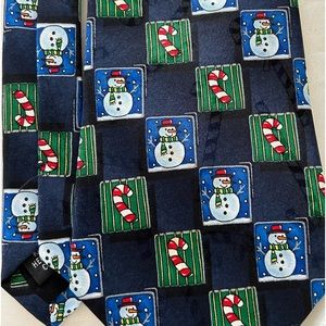 Yule Tie Greetings by Hallmark Tie